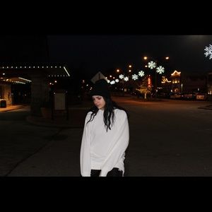 Meet your Posher, Ema